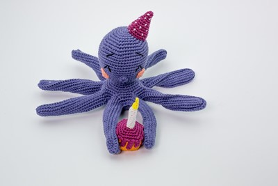 birthday-kid-octopus-sleeping-buddy