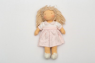 mari-baby-girl-caramelo-100-organic-toy