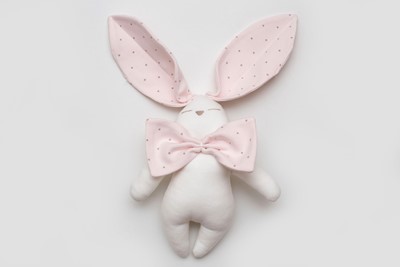 charlotte-design-rosa-bunny-100-organic-sleeping-toy